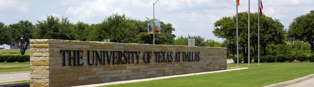 UTD sign on campus